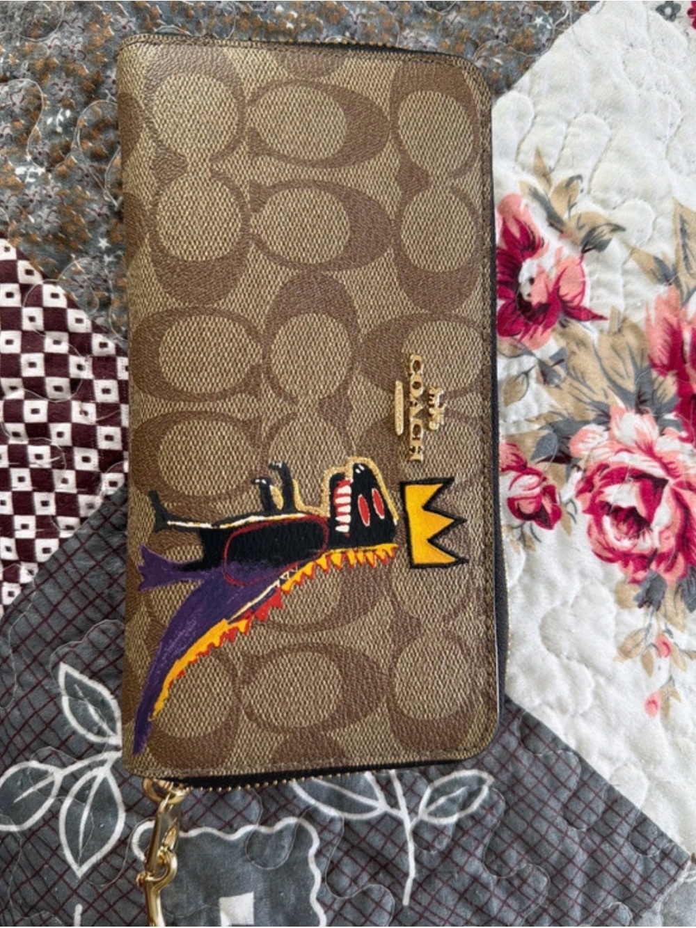 Coach Brown Signature Canvas Zip Wristlet with Multicolor Graphic